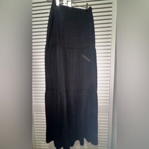 Elegant Black Women's Skirt